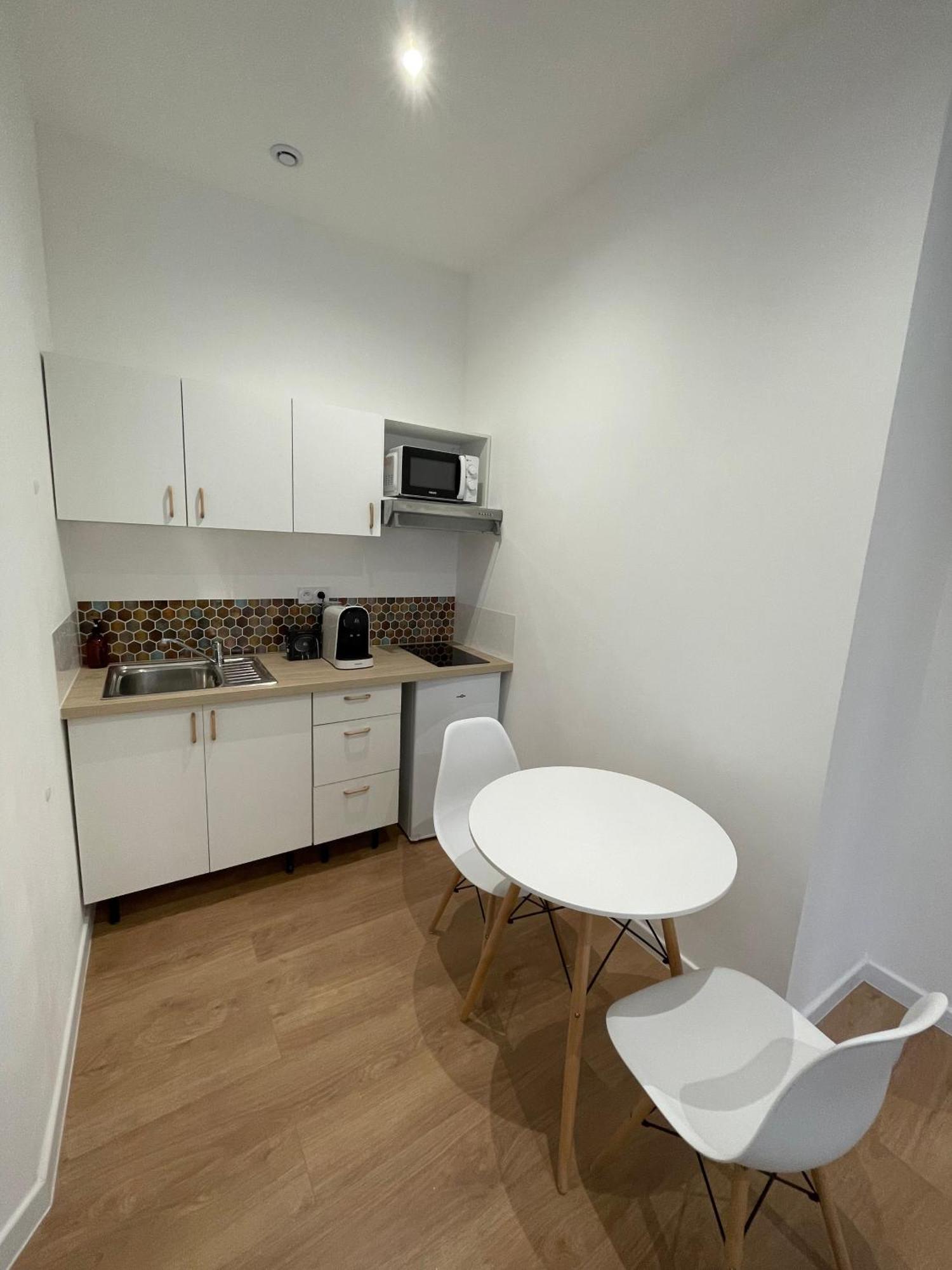 Edenly Stay Saint-Quentin  Ngoại thất bức ảnh