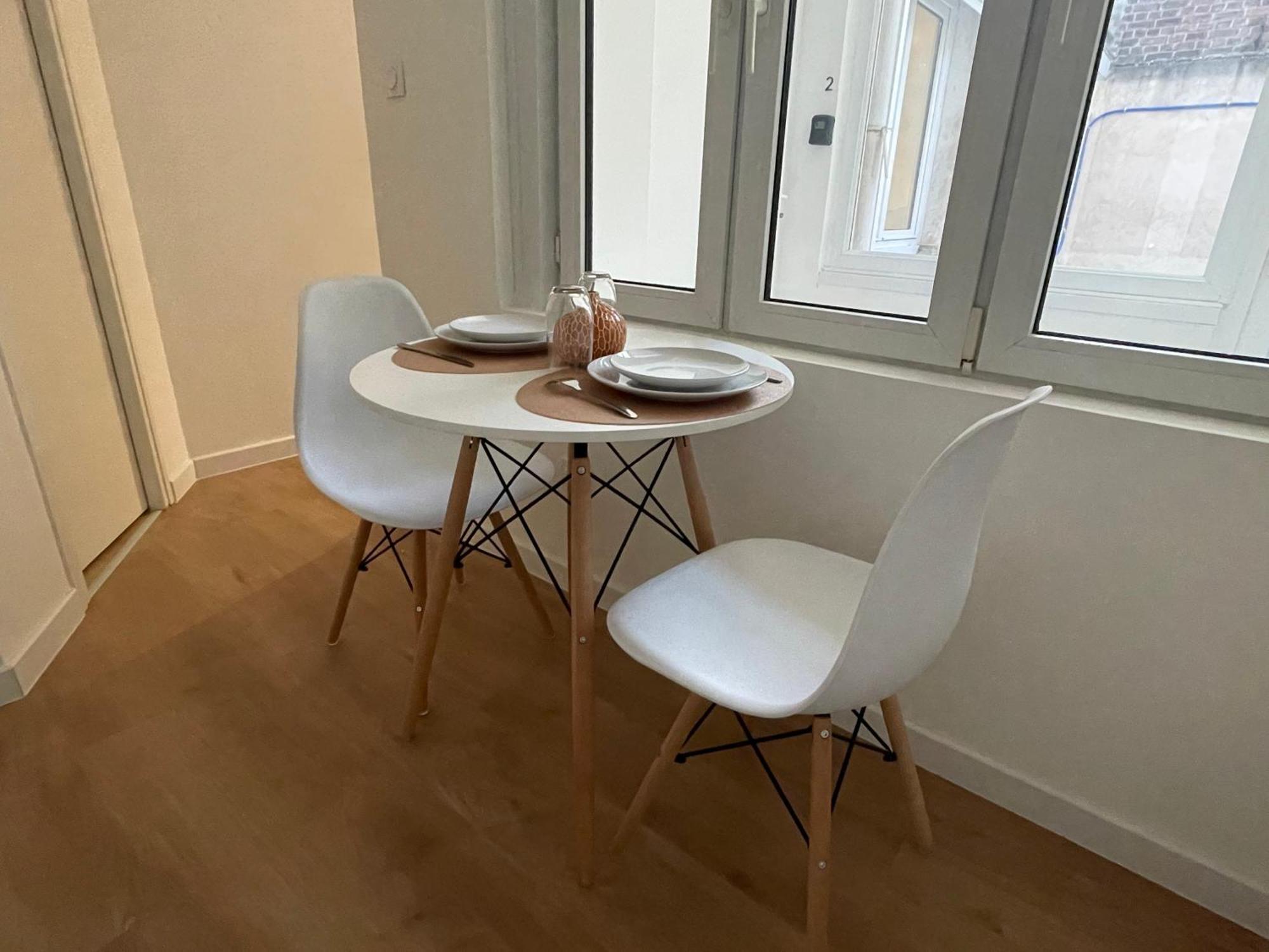 Edenly Stay Saint-Quentin  Ngoại thất bức ảnh